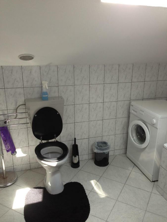 Apartment D&D Малинска Екстериор снимка